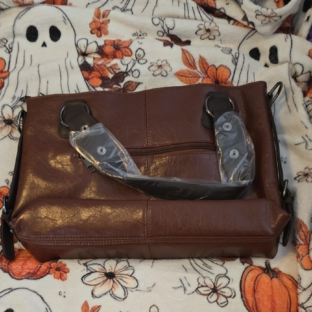 Elegant Brown Shoulder Bag - Picture 2 of 5